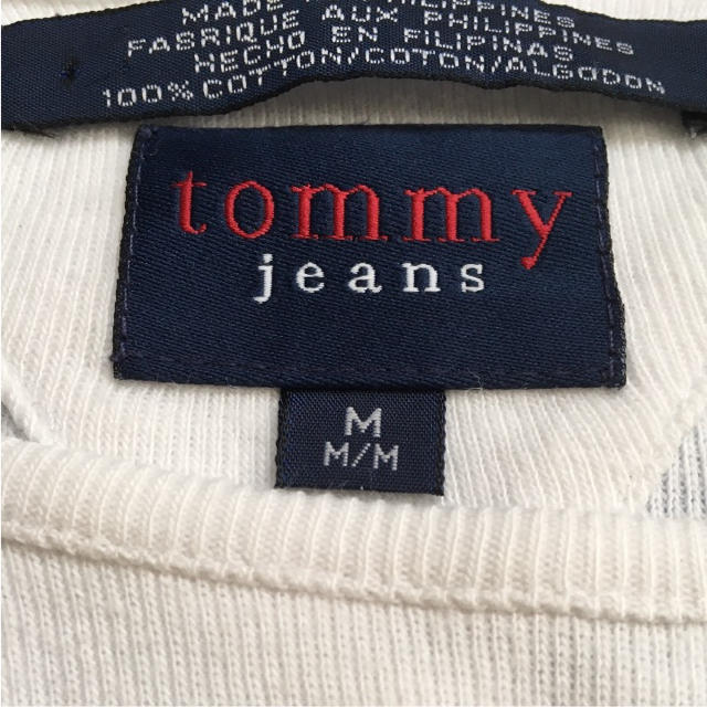 TOMMY HILFIGER(トミーヒルフィガー)のtommy jeans Tシャツ トミーヒルフィガー NY購入 レディースのトップス(Tシャツ(半袖/袖なし))の商品写真