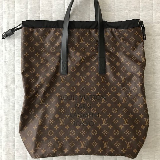 LOUIS VUITTON(ルイヴィトン)のLouis Vuitton fragment ヴィトン フラグメント カバライト メンズのバッグ(その他)の商品写真