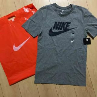 ナイキ(NIKE)のNIKE Tシャツ(Tシャツ/カットソー(半袖/袖なし))