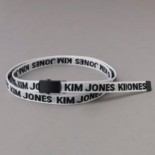 キムジョーンズ(KIM JONES)のKIM JONESとGUのコラボレーションアイテム(ベルト)