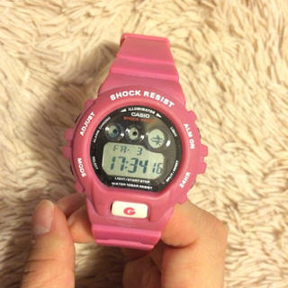 カシオ(CASIO)の☆CASIOピンク腕時計☆(腕時計)