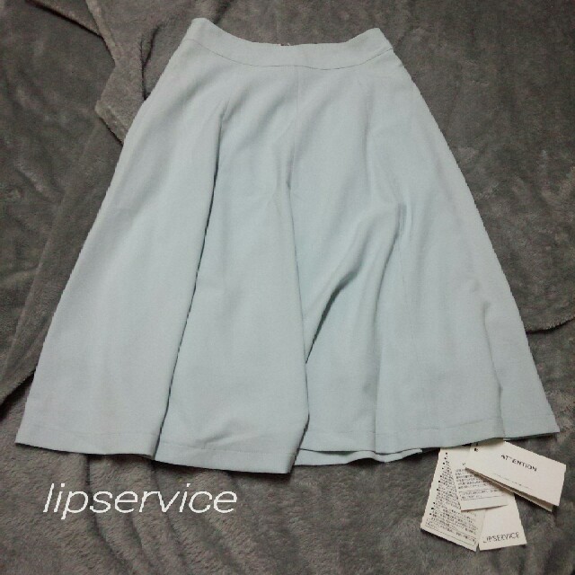 LIP SERVICE(リップサービス)の花火様lipservice新品膝丈スカート レディースのスカート(ひざ丈スカート)の商品写真