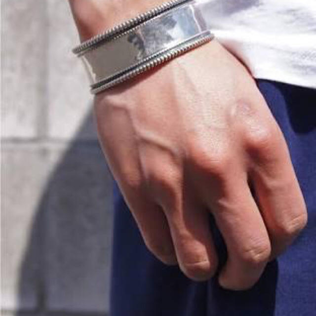 nonnative(ノンネイティブ)の美品 nonnative × END EXPLORER BANGLE 925 ハンドメイドのアクセサリー(ブレスレット/バングル)の商品写真