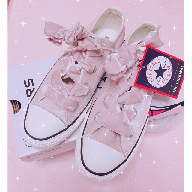 CONVERSE(コンバース)のゆこ様 専用♡ ベロアコンバース♡ レディースの靴/シューズ(スニーカー)の商品写真