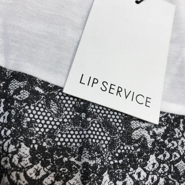 LIP SERVICE(リップサービス)の新品未使用タグ付き♡LIP SERVICE レース柄Tシャツ レディースのトップス(Tシャツ(半袖/袖なし))の商品写真