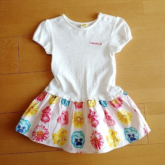 mou jon jon(ムージョンジョン)のmou jonjon ワンピース　95 キッズ/ベビー/マタニティのキッズ服女の子用(90cm~)(ワンピース)の商品写真