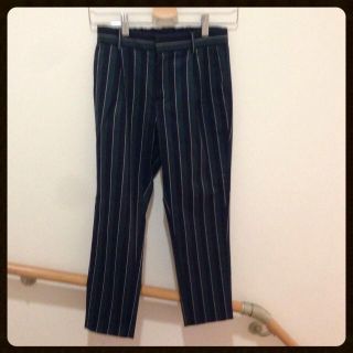 ロペ(ROPE’)のレジメンタルストライプパンツ(クロップドパンツ)