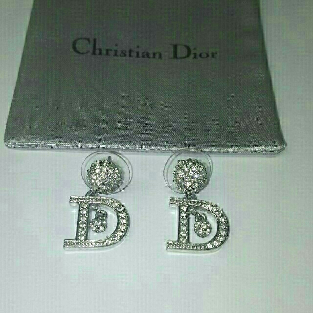 Christian Dior(クリスチャンディオール)のnaoセール☆断捨離どんどん出品様専用 レディースのアクセサリー(ピアス)の商品写真