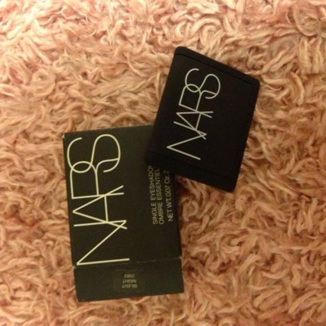 NARS(ナーズ)のNARS シングルアイシャドー 2063 コスメ/美容のベースメイク/化粧品(その他)の商品写真