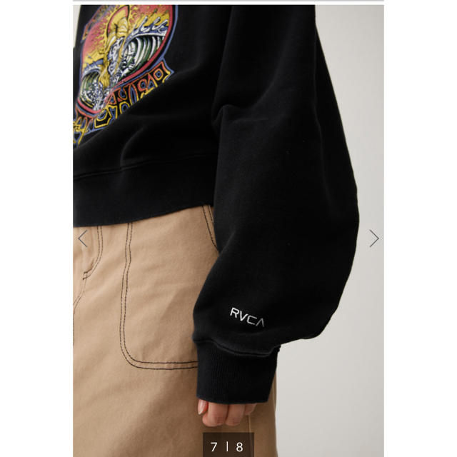 RVCA(ルーカ)のRVCA×MOUSSYコラボRVCA CFプルオーバーブラック新品限定 レディースのトップス(トレーナー/スウェット)の商品写真