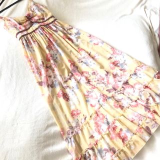 レストローズ(L'EST ROSE)のマキシワンピース スモーキーフラワー レストローズ (ロングワンピース/マキシワンピース)