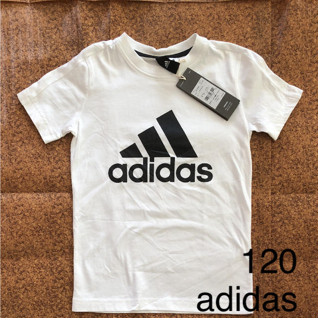 adidasTシャツ