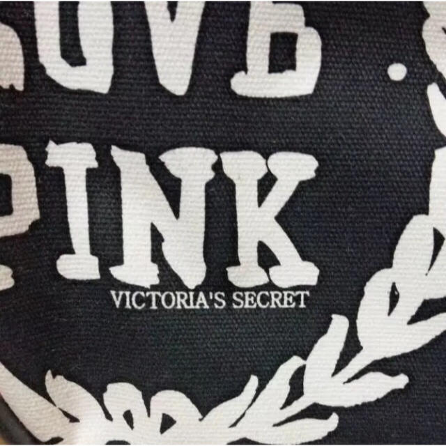 Victoria's Secret(ヴィクトリアズシークレット)の美品♡ヴィクシー♡PINKキャリーバック♡dog♡犬ロゴピンク レディースのバッグ(スーツケース/キャリーバッグ)の商品写真