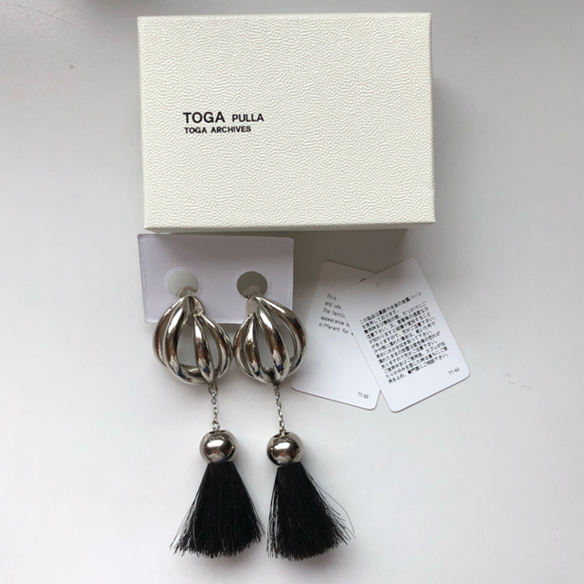 TOGA(トーガ)の最終値下げ TOGA イヤリング レディースのアクセサリー(イヤリング)の商品写真