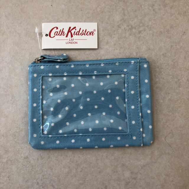 Cath Kidston(キャスキッドソン)のパスケース レディースのファッション小物(名刺入れ/定期入れ)の商品写真