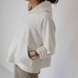 ビューティアンドユースユナイテッドアローズ(BEAUTY&YOUTH UNITED ARROWS)の完売☆新品☆ARGUE WideBoxyFoodie（WHITE）(パーカー)