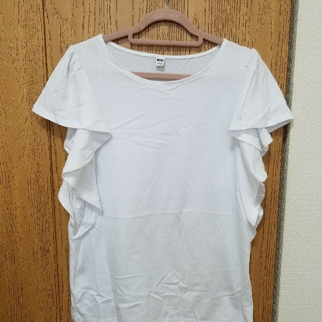 UNIQLO(ユニクロ)のフリルトップス　二枚セット レディースのトップス(Tシャツ(半袖/袖なし))の商品写真