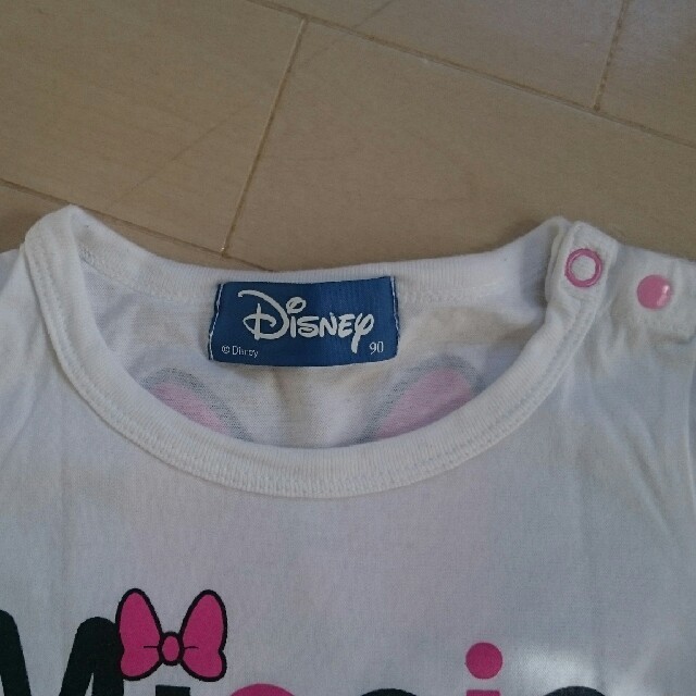 Disney(ディズニー)のディズニー キッズ半袖カットソー キッズ/ベビー/マタニティのキッズ服女の子用(90cm~)(Tシャツ/カットソー)の商品写真