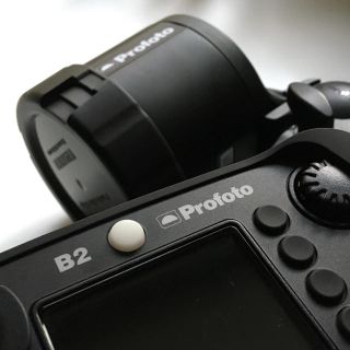 -4/17までの出品- Profoto B2 1台2灯 セット(ストロボ/照明)