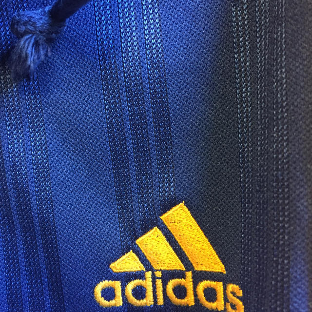 adidas(アディダス)のadidasショートパンツ130 キッズ/ベビー/マタニティのキッズ服男の子用(90cm~)(パンツ/スパッツ)の商品写真