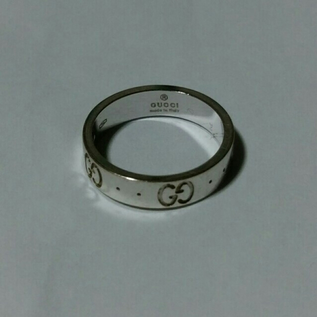 Gucci(グッチ)のＧＵＣＣＩ～アイコンリング～ K18WG・7号 レディースのアクセサリー(リング(指輪))の商品写真