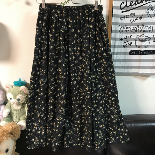 STUDIO CLIP(スタディオクリップ)のじんたろ様専用フラワープリントスカート レディースのスカート(ロングスカート)の商品写真