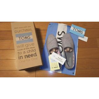 トムズ(TOMS)のTOMS トムス earthwise grey (スリッポン/モカシン)