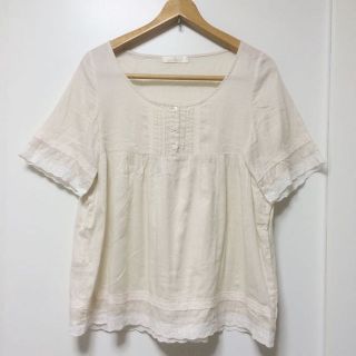 【美品】ナチュラルトップスＭオフホワイト(その他)