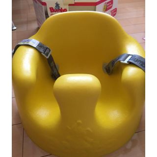 バンボ(Bumbo)の【スモールラビット様専用】バンボベビーソファー テーブル付き(イエロー)(その他)