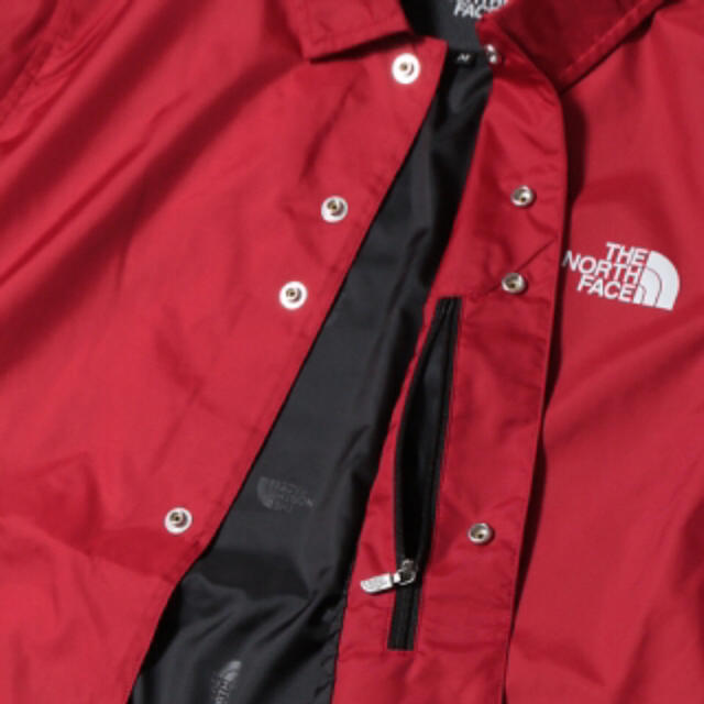 THE NORTH FACE(ザノースフェイス)のTHE NORTH FACE コーチジャケット ノースフェイス 定価15120円 メンズのジャケット/アウター(ナイロンジャケット)の商品写真