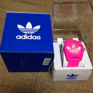 アディダス(adidas)のadidas 腕時計 正規品(腕時計)