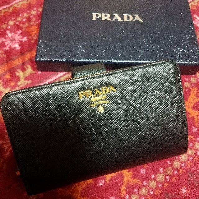 PRADA プラダ サフィアーノ　正規品