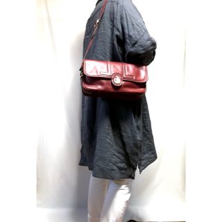 ランバン(LANVIN)のvintage old LANVINレザーショルダーバッグ(ショルダーバッグ)