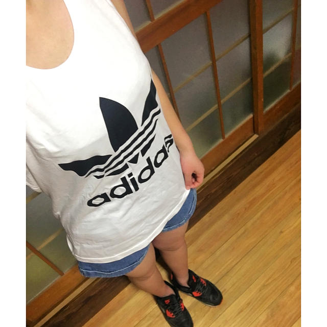 adidas(アディダス)の早い者勝ち‼️アディダスオリジナルス♡ビックロゴタンクトップ メンズのトップス(Tシャツ/カットソー(七分/長袖))の商品写真