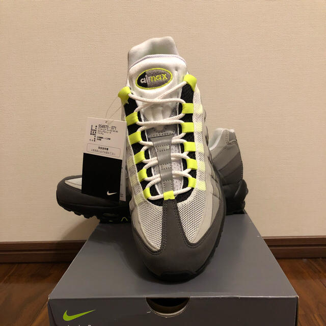 NIKE(ナイキ)のシン様専用 NIKE AIR MAX95 OG  US10.5  イエロー メンズの靴/シューズ(スニーカー)の商品写真