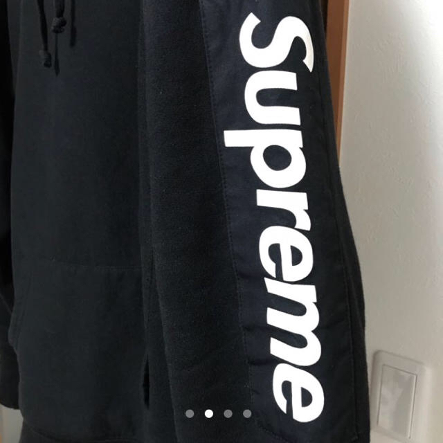 Supreme(シュプリーム)のsupreme 17ss 袖ロゴ パーカー 黒 メンズのトップス(パーカー)の商品写真