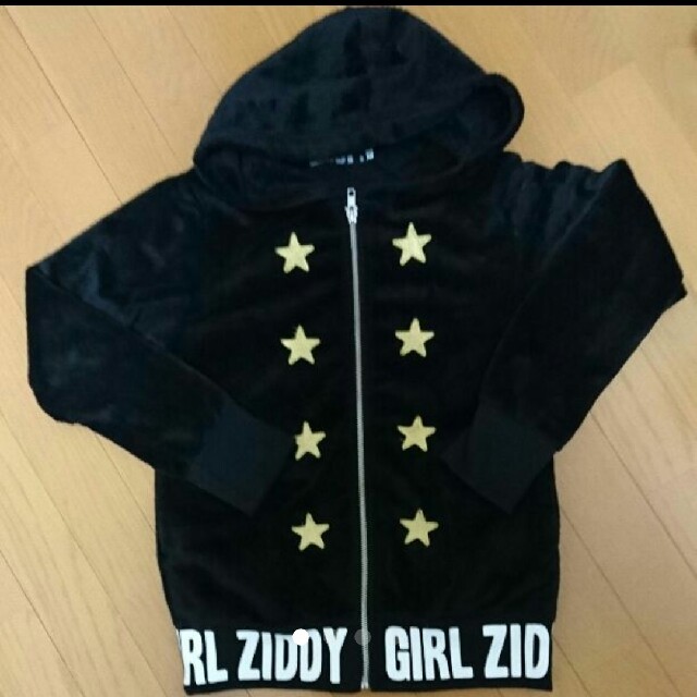 ZIDDY(ジディー)のパーカー(ジディ) キッズ/ベビー/マタニティのキッズ服女の子用(90cm~)(ジャケット/上着)の商品写真