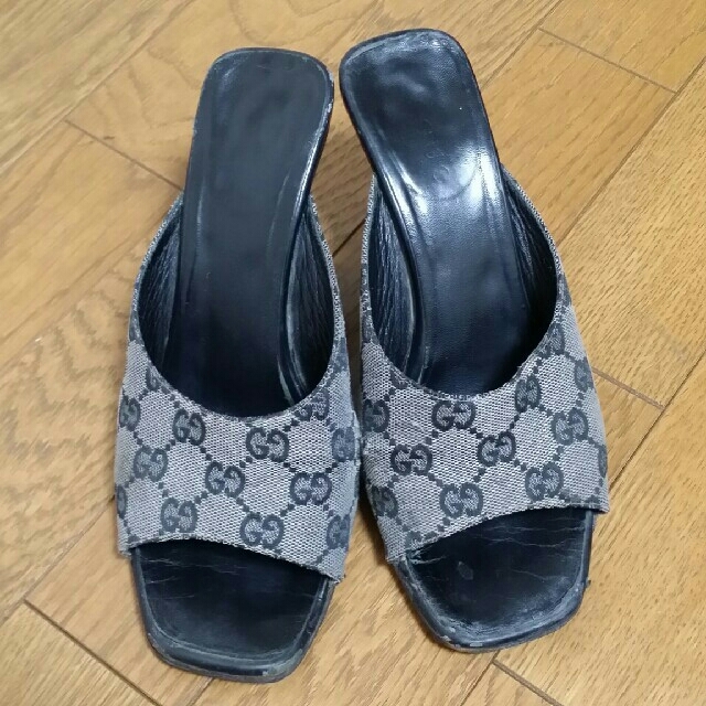 Gucci(グッチ)のGUCCI　みるきぃ様専用　ミュール レディースの靴/シューズ(ミュール)の商品写真