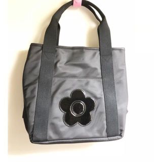 マリークワント(MARY QUANT)のMary Quant(マリークワント)140Pエナメルデイジーパッチトー(トートバッグ)