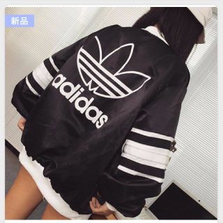 アディダス(adidas)の★adidasブルゾン★ブラック　L(ブルゾン)