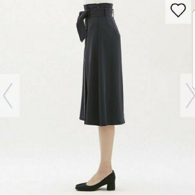 GU(ジーユー)の土日限定価額❤ レディースのスカート(ひざ丈スカート)の商品写真