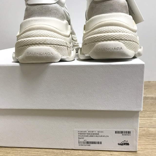 Balenciaga - 【確実正規】40 Balenciaga Triple S トリプルS ホワイト Balenciaga - 【確実正規】40 Balenciaga Triple S トリプルS ホワイト