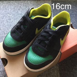 ナイキ(NIKE)のNIKE16cmスニーカー緑(その他)