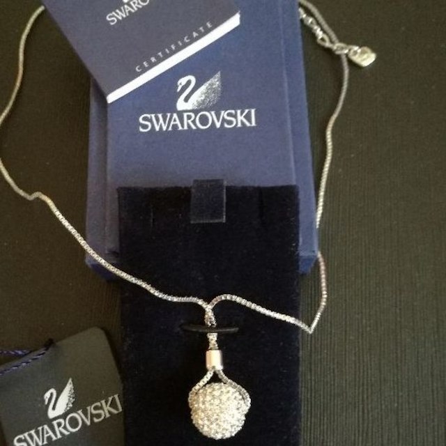 スワロフスキー　ジュエリー　ネックレス　SWAROVSKI