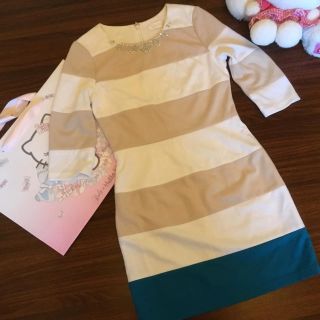 ミシェルマカロン(michellMacaron)のミシェルマカロン ボーダービジューワンピース サイズS 美品(ミニワンピース)