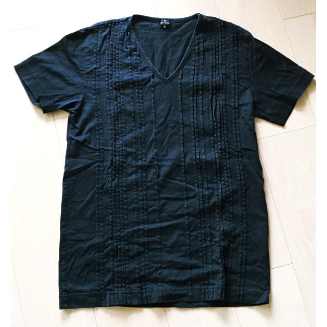 Paul Smith(ポールスミス)の【メンズ】ポールスミス 黒 Vネック Tシャツ メンズのトップス(Tシャツ/カットソー(半袖/袖なし))の商品写真