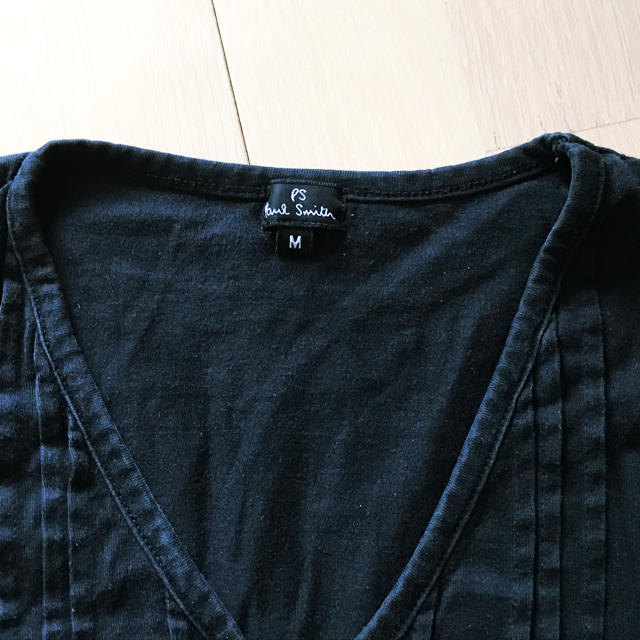 Paul Smith(ポールスミス)の【メンズ】ポールスミス 黒 Vネック Tシャツ メンズのトップス(Tシャツ/カットソー(半袖/袖なし))の商品写真