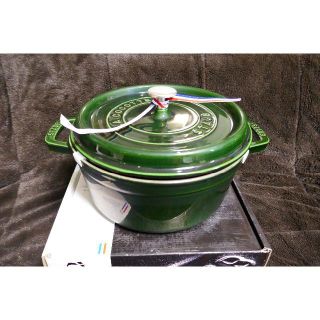 ストウブ(STAUB)の新品　ストウブ 　STAUB ピコ ココット ラウンド 22cm バジルグリーン(鍋/フライパン)