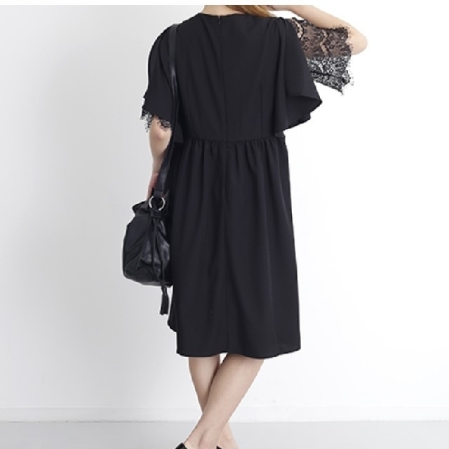 merlot(メルロー)の春夏新作お値下げメルロープリュスmerlot plusスリットスリーブワンピ☆黒 レディースのフォーマル/ドレス(ミディアムドレス)の商品写真