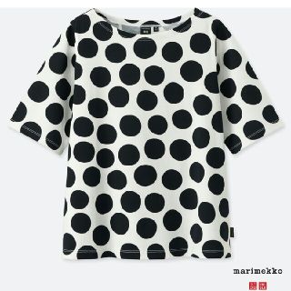 マリメッコ(marimekko)のUNIQLOユニクロマリメッココラボグラフィックT水玉XSモノトーン新品(Tシャツ(半袖/袖なし))